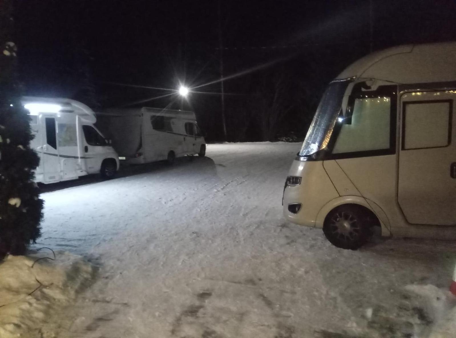 Linnamehe Puhkekeskus Kuiaru Exterior foto